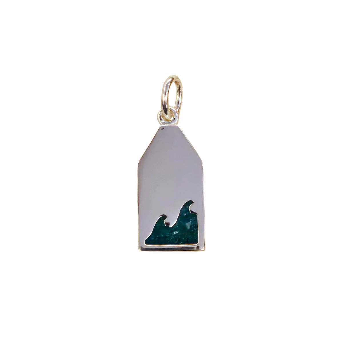 Charm: Wave Tag | Apatite – The New Bedford Whaling Museum